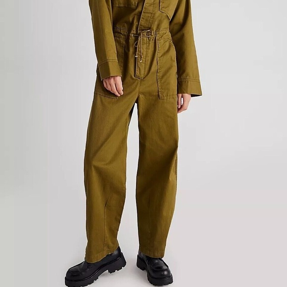 Levi’s Baggy Surplus Army Green Long‎ Sleeve Utility Jumpsuit Size Small - Picture 2 of 16